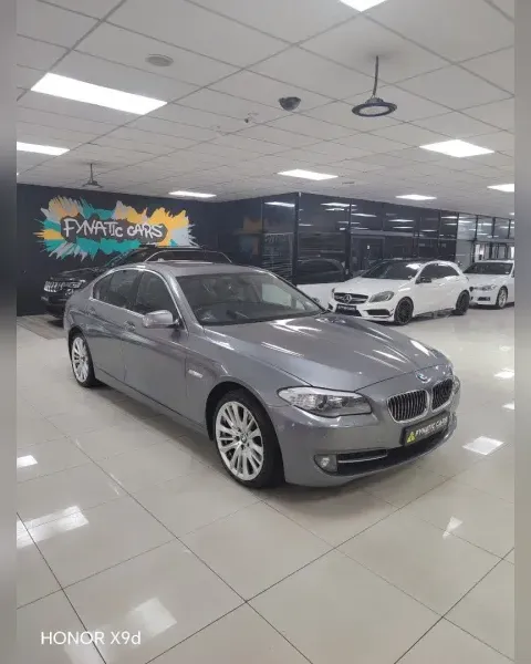 2012 BMW 5 Series 520i Auto