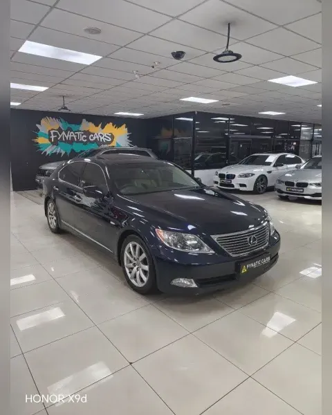 2008 Lexus LS 460