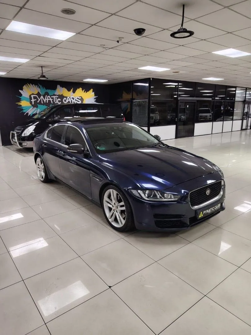 2016 Jaguar XE 2.0 Prestige Auto
