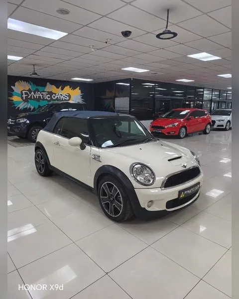 2010 MINI Convertible Cooper S